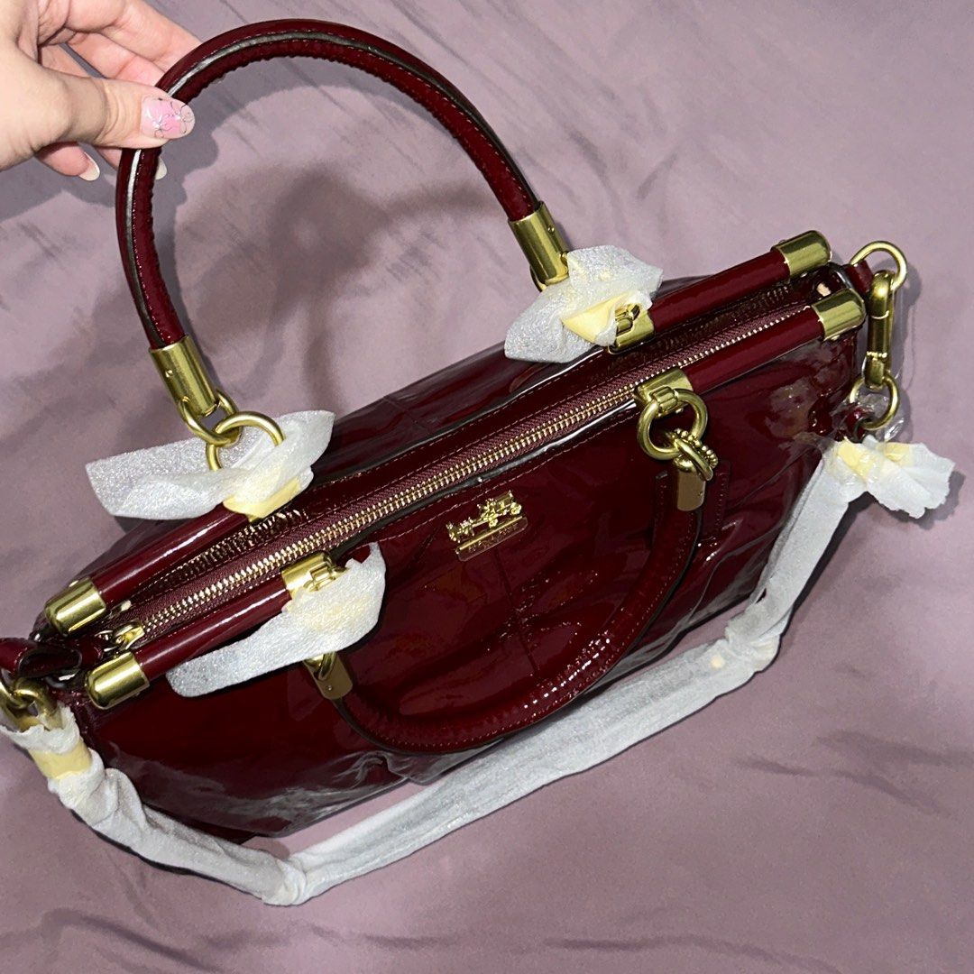Maroon on sale coach purse