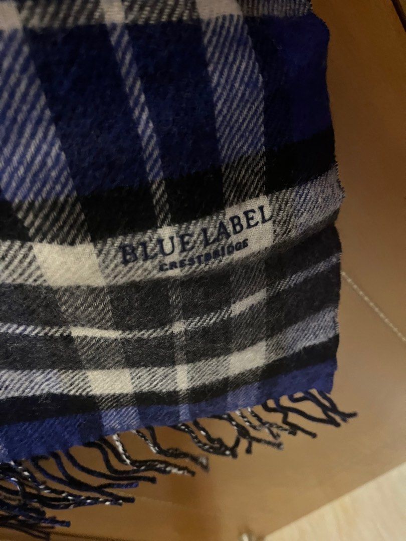 Burberry blue top label scarf