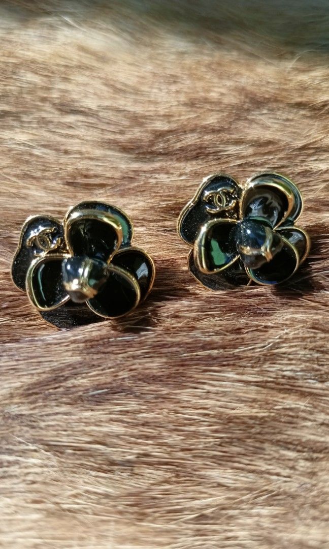Chanel earrings from japan