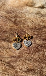 Christian Dior earrings from japan