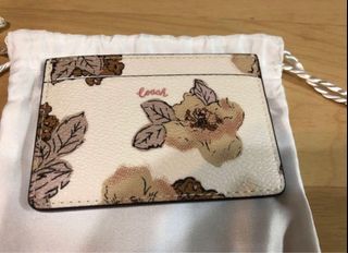 (Category: ) located in . Submitted by hazelnutshopping (Listing ID 1274068508, Image 1). Description: .