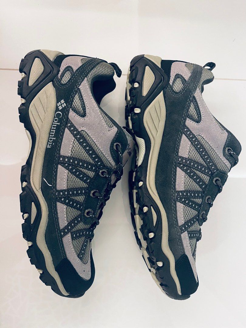Columbia Hiking Shoes 44 Brand New Sports Equipment Hiking