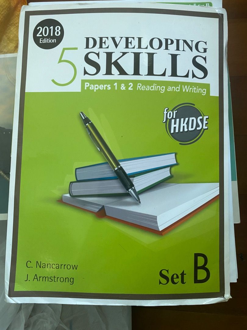 developing skills paper 1 2 reading and writing 2018, 興趣及遊戲, 書本 & 文具, 教科書 Carousell
