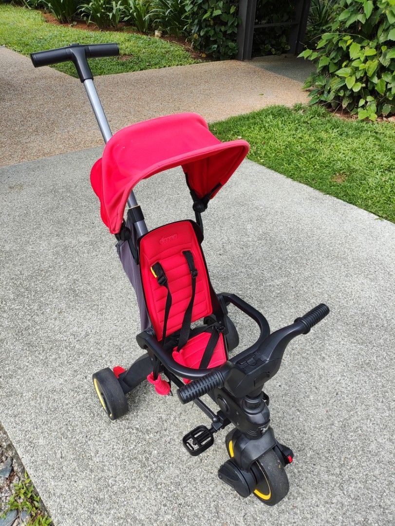 Doona Tricycle with Original Rain Cover, Babies & Kids, Going Out, Strollers on Carousell