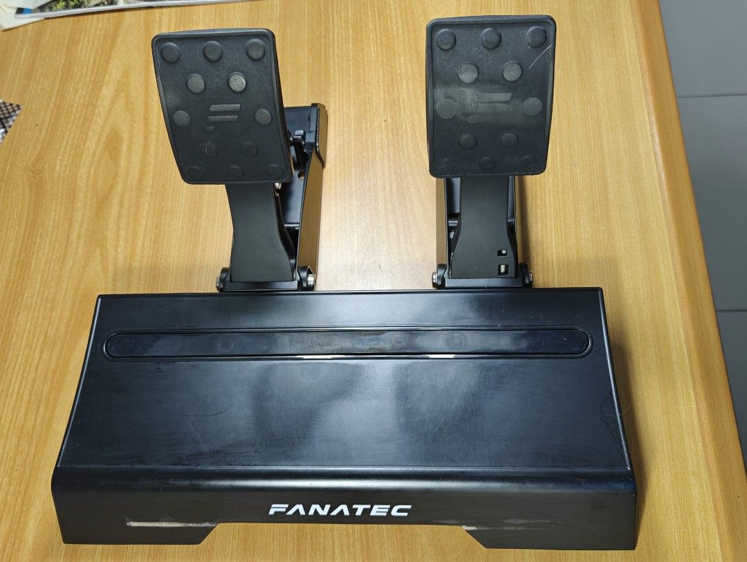 Fanatec CSL Elite Pedal V1 with loadcell brake and throttle upgraded