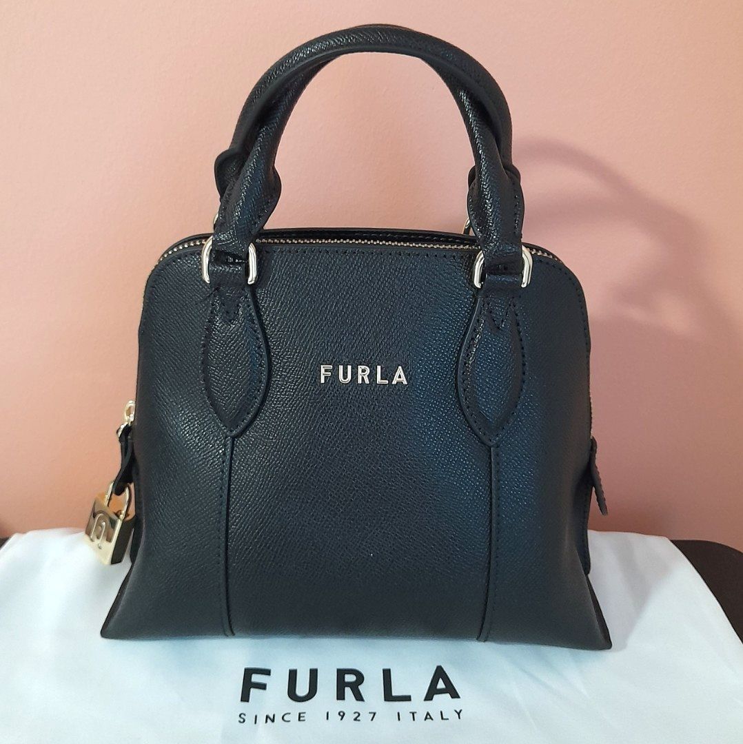 Furla saffiano leather shop