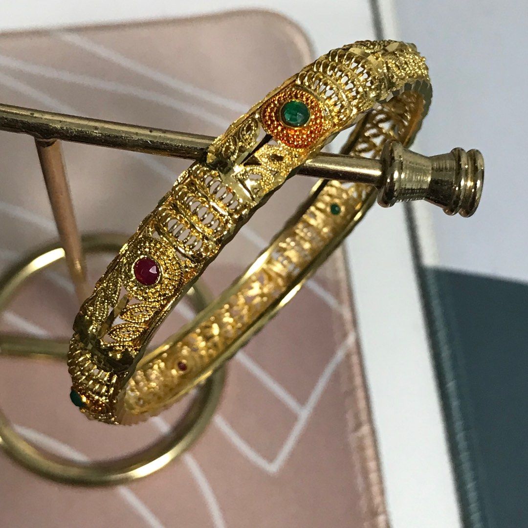 Mens bangles design store