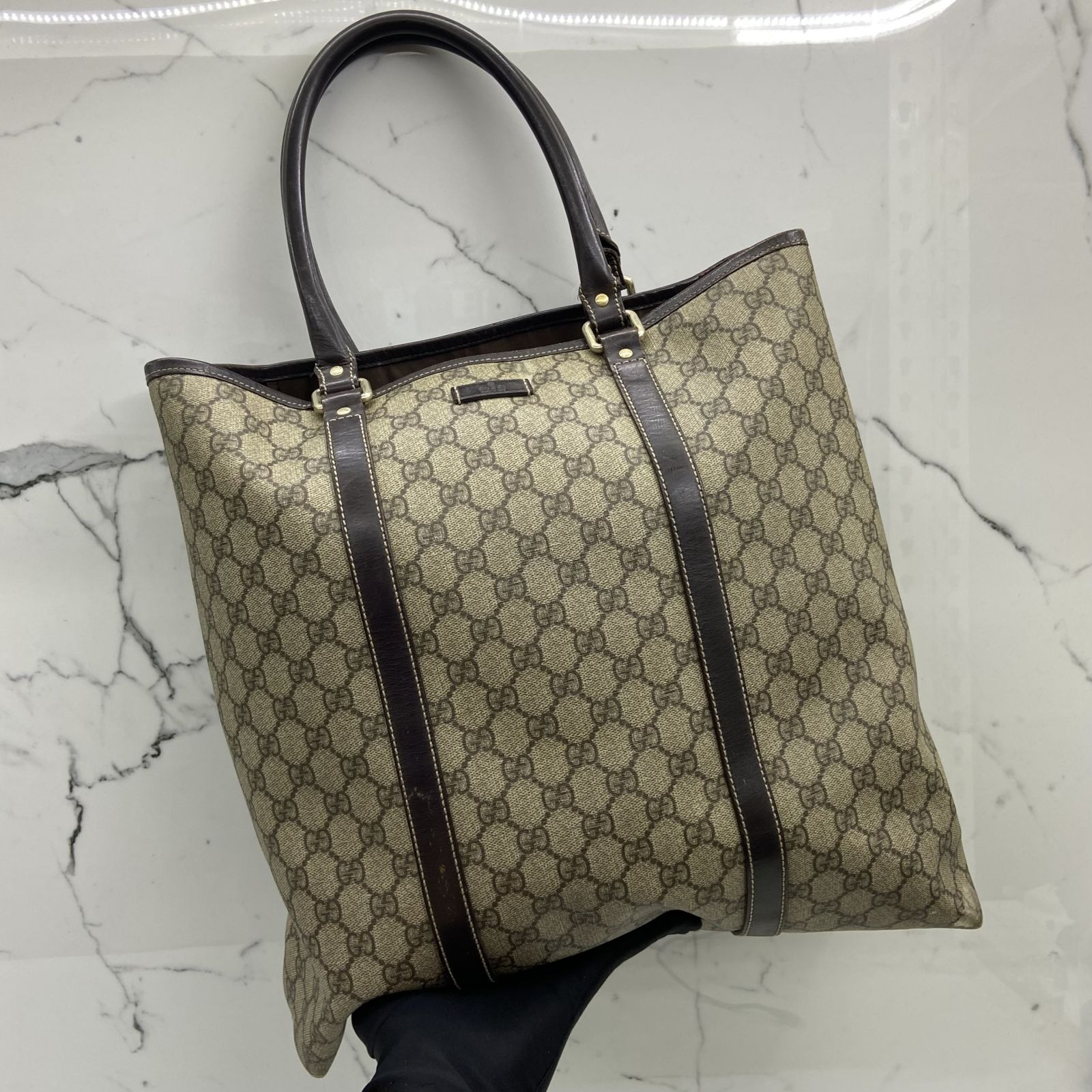 Gucci 223668 store