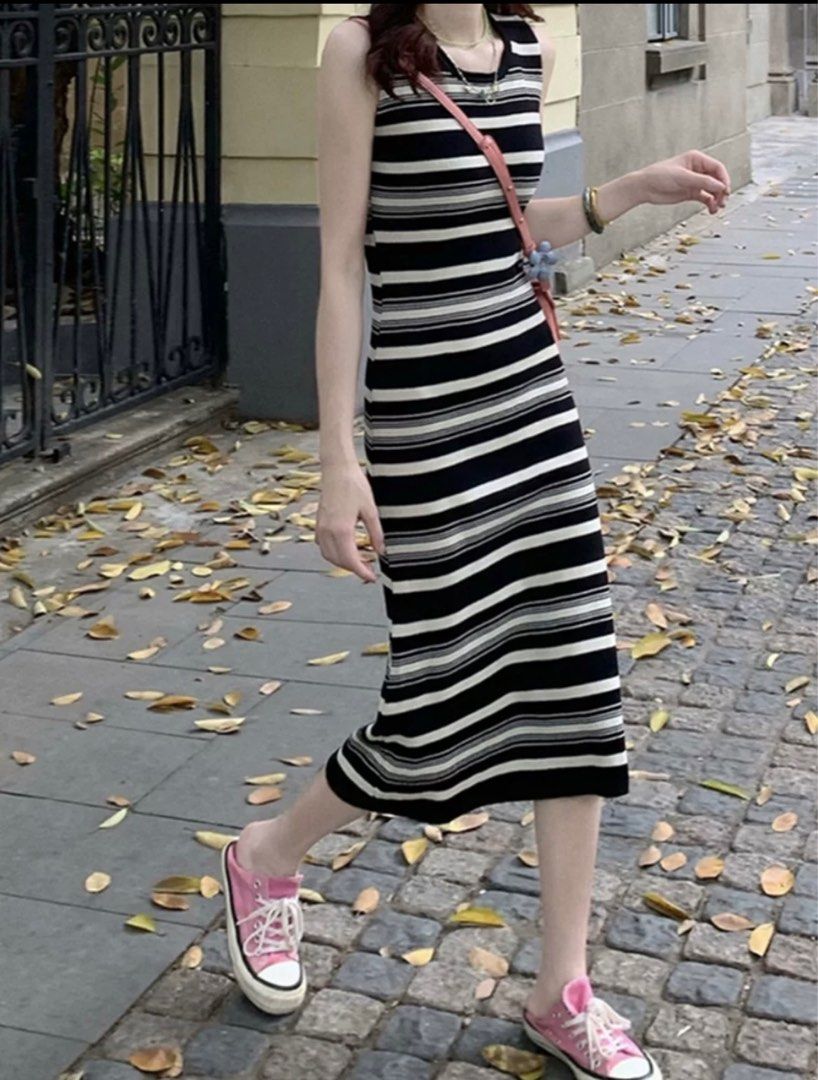 Hong Kong chic sleeveless knitted long vest skirt women s summer
