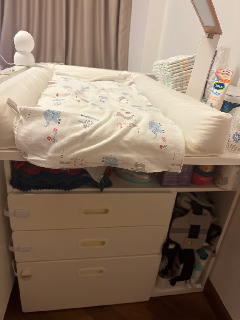 IKEA SMASTAD Changing Table, white, Babies & Kids, Baby Nursery & Kids
