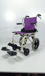 KA6 kawamura light weight portable wheel chair