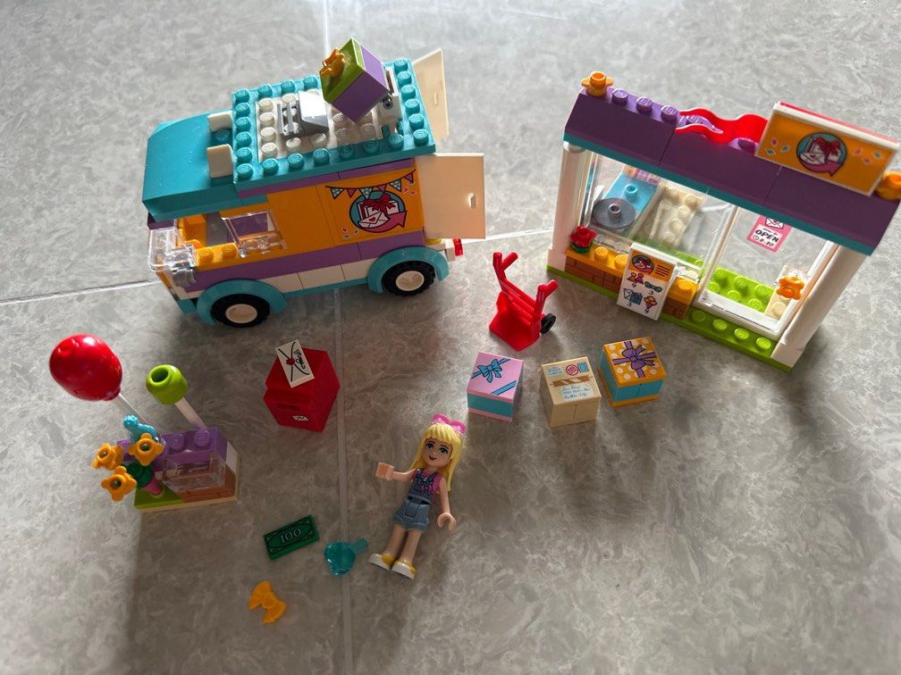Lego 41310 Heartlake Gift Delivery Pre-loved, Hobbies Toys, Toys