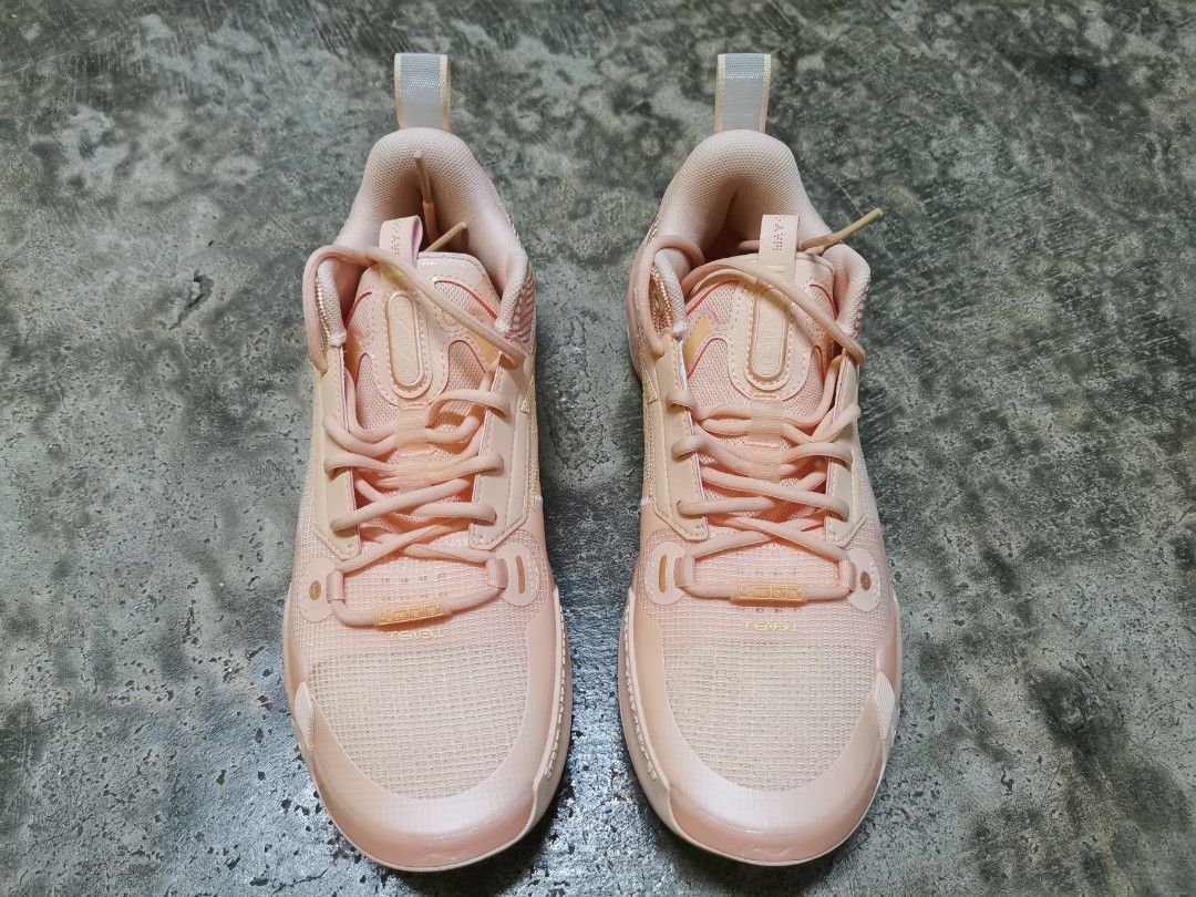 Sweet basketball discount shoes