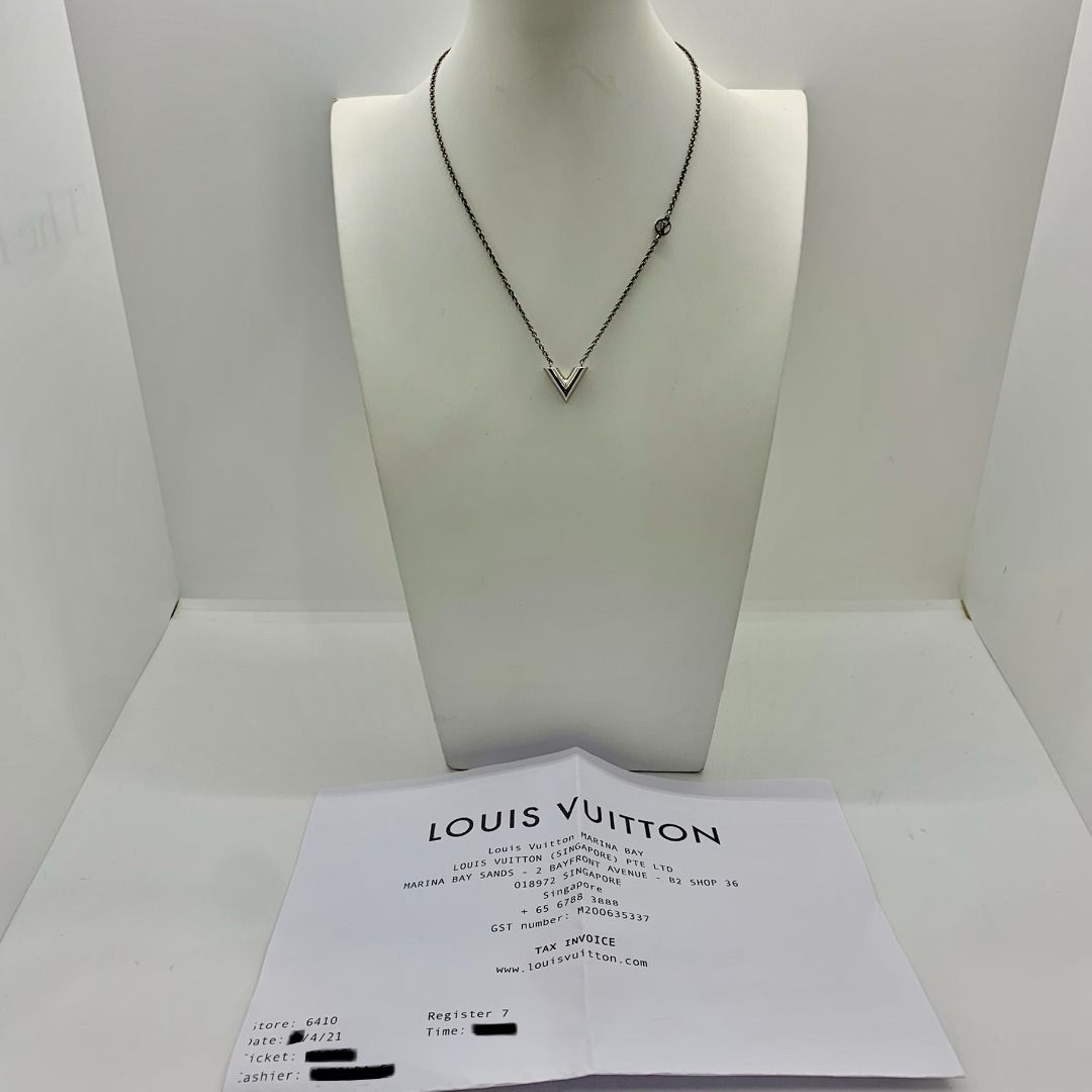 Essential v supple necklace sales