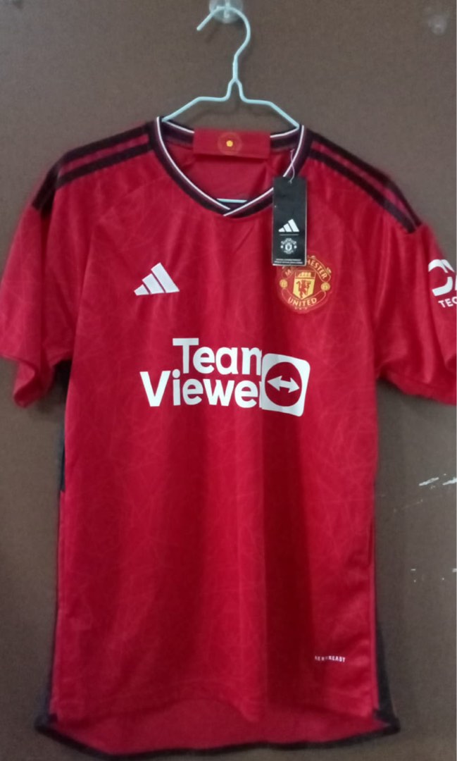 Manchester United Home Kit 23/24, Men's Fashion, Activewear on Carousell