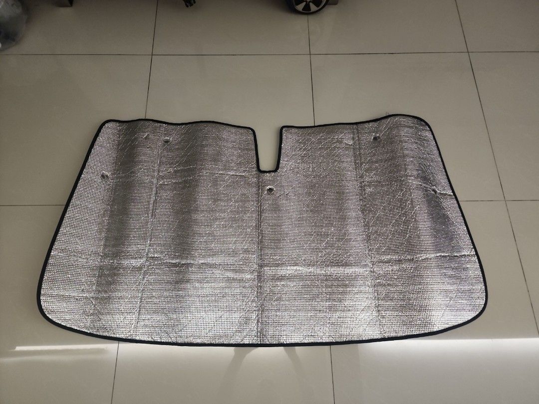 MG HS windscreen shade, Car Accessories, Accessories on Carousell