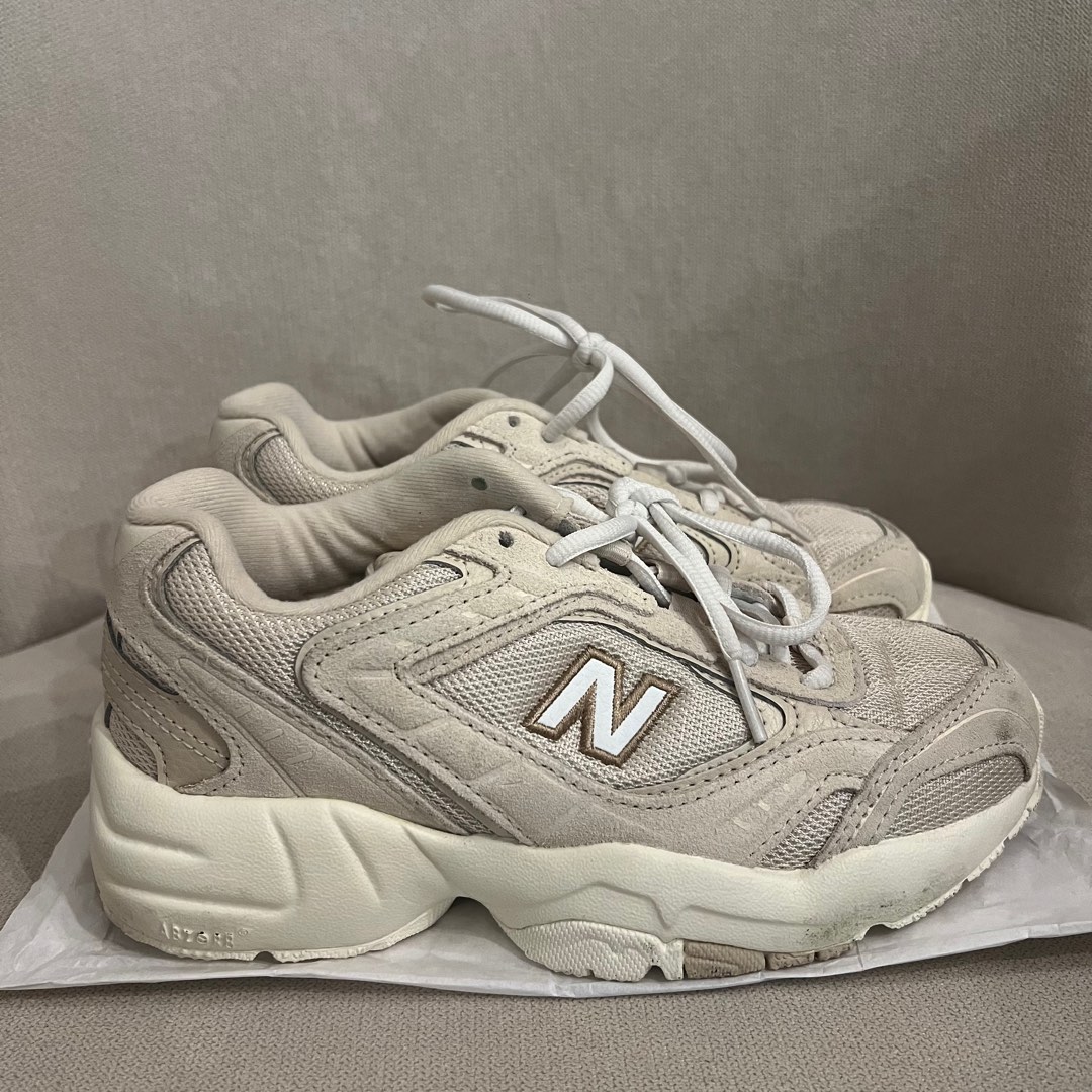 New Balance 452 Women s Fashion Footwear Sneakers on Carousell