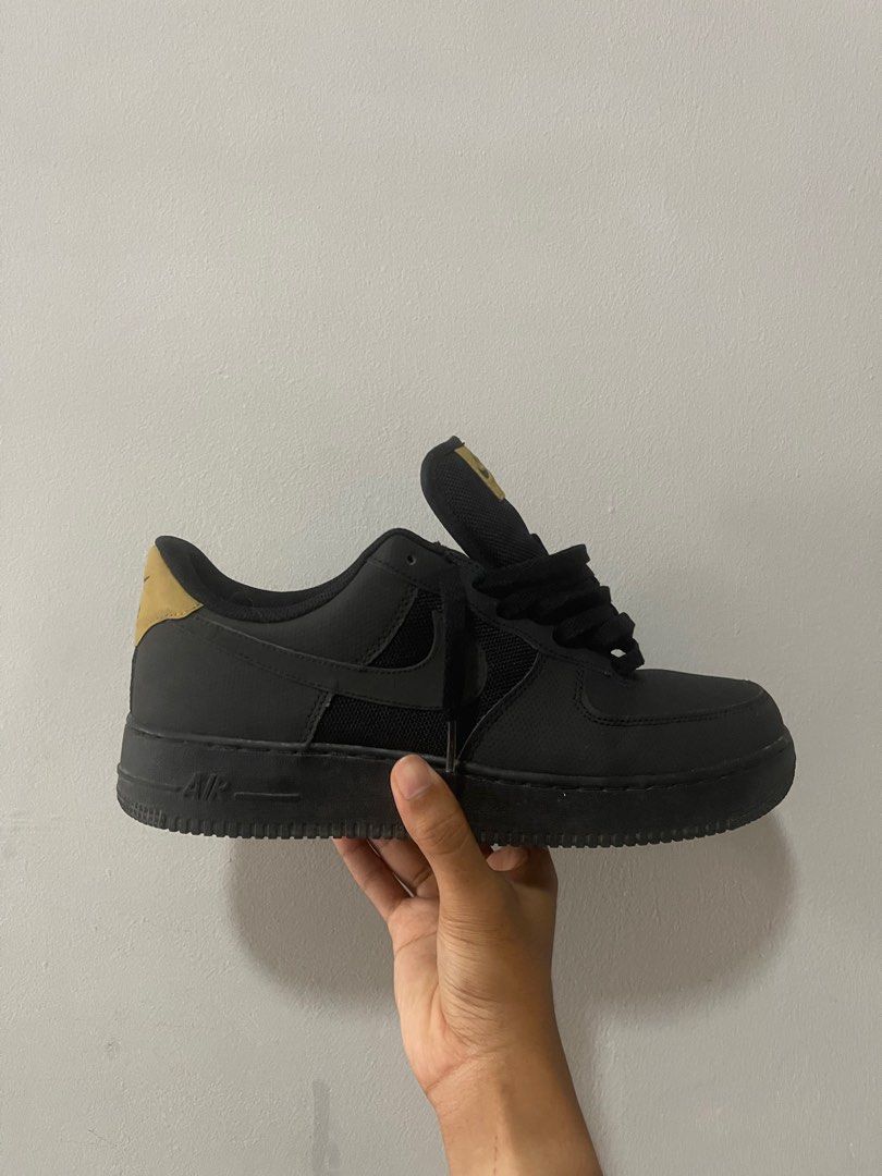 Air force 1 hotsell black limited edition
