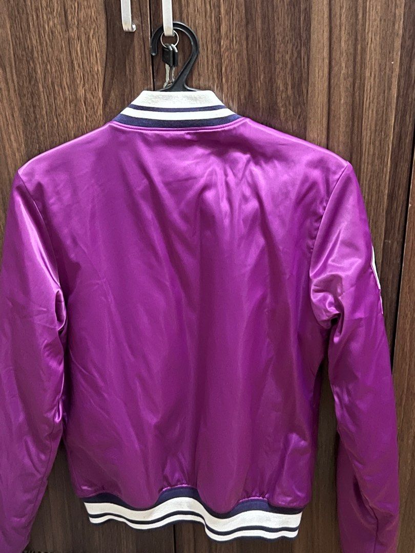 nike bomber jacket purple (Category: Coats, Jackets and Outerwear) located in Quezon City. Submitted by killarmon (Listing ID 1273986820, Image 2). Description: good as new ! authentic price is negotiable if getting anything from my other listings.