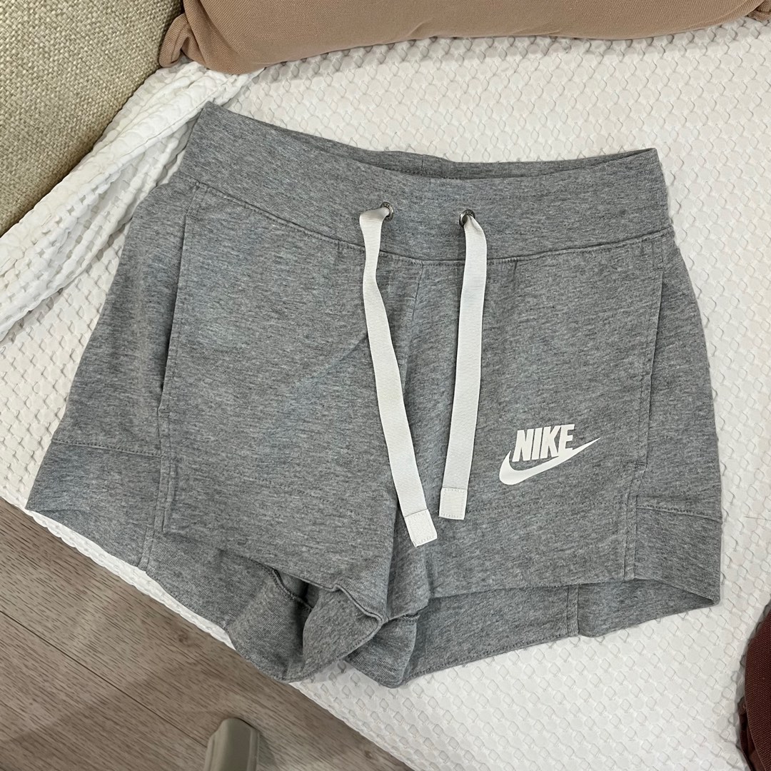 Nike women's online lounge shorts