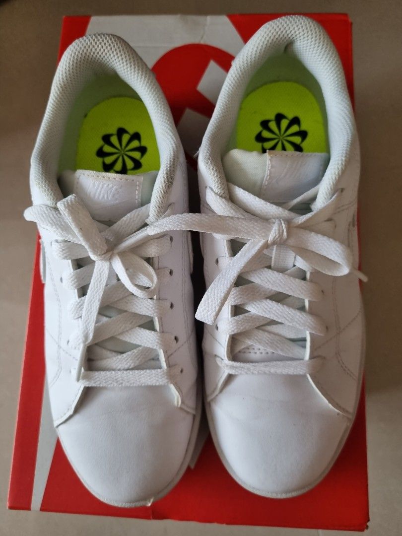 Nike advantage hotsell clean