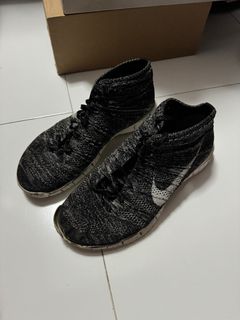 (Category: ) located in . Submitted by authenticwears (Listing ID 1274018921, Image 1). Description: .