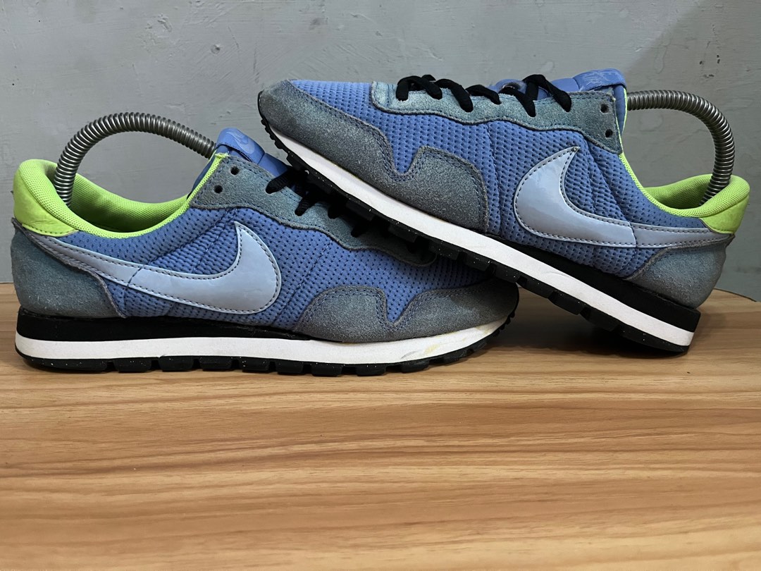 NIKE INTERNATIONALIST LIGHT BLUE Fesyen Pria Sepatu Sneakers