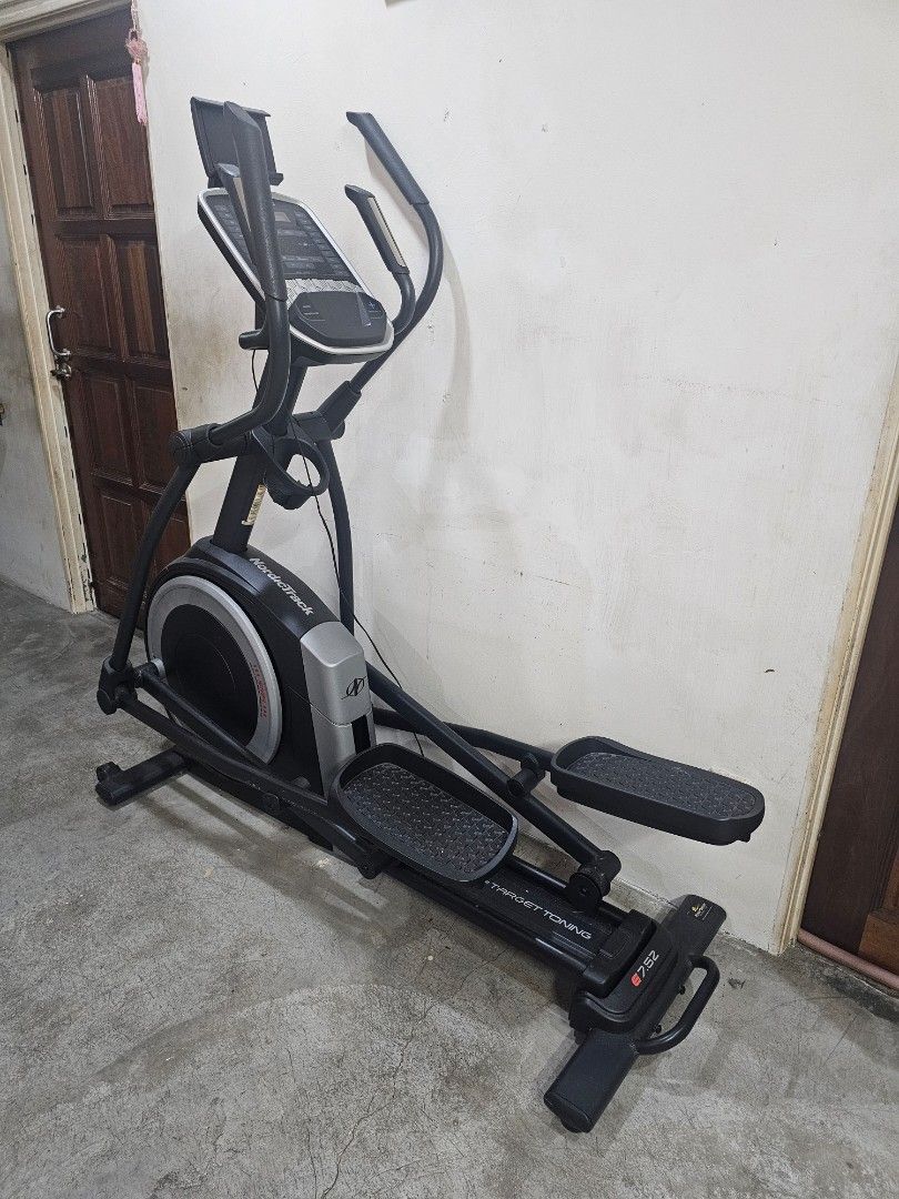 Nordictrack 7.52 deals elliptical