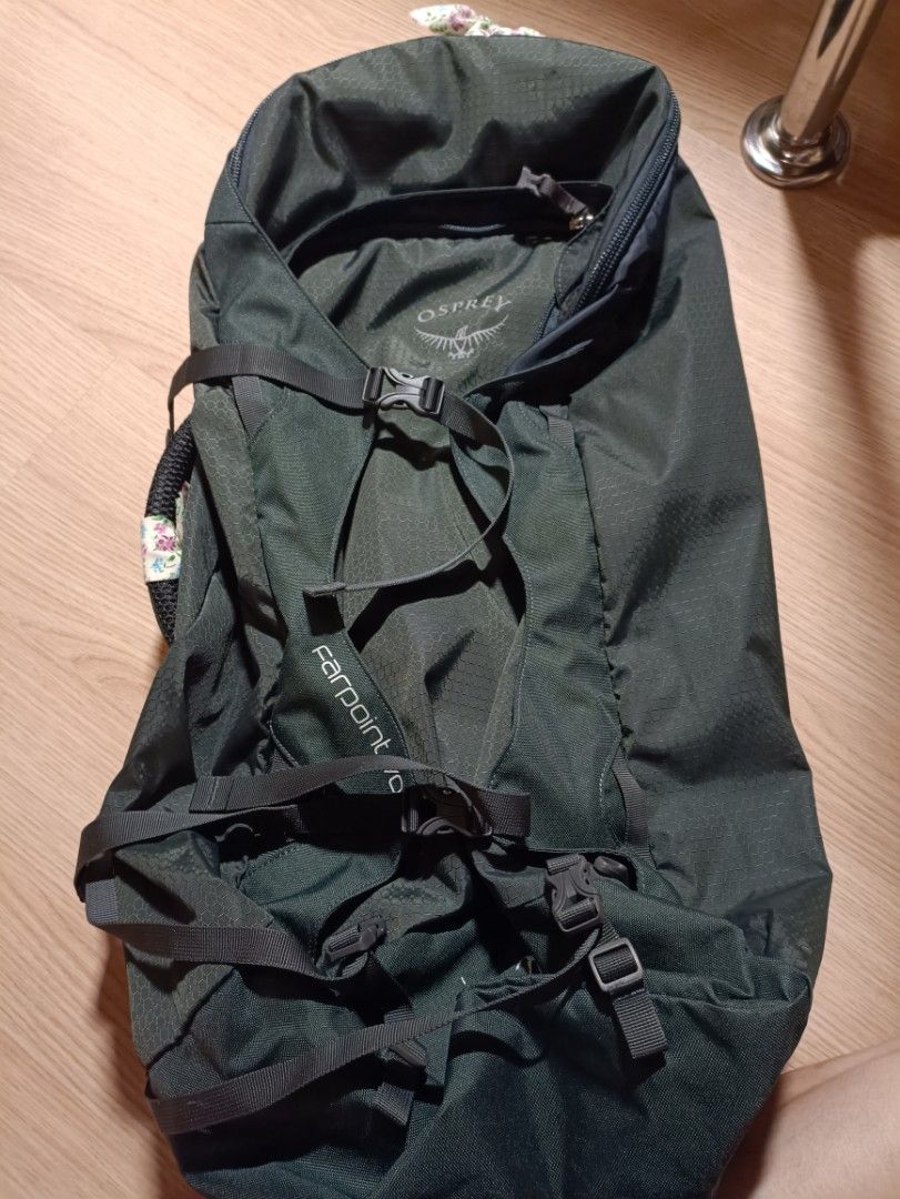 Osprey Farpoint 70l 55l Men s Fashion Bags Backpacks on Carousell