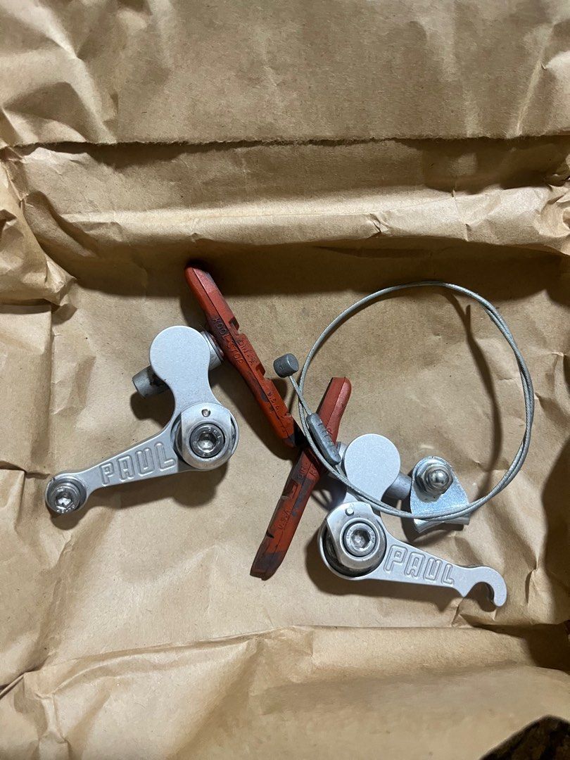 Paul Components Neo Retro (Category: Bicycles) located in Valenzuela. Submitted by mightyqiooo (Listing ID 1273966436, Image 3). Description: Paul Components Neo Retro Cantilever Brakes Pair-Front and rear.