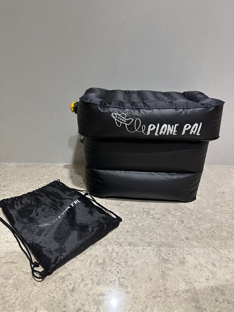 Plane Pal Travel Pillow, Hobbies & Toys, Travel, Travel Essentials