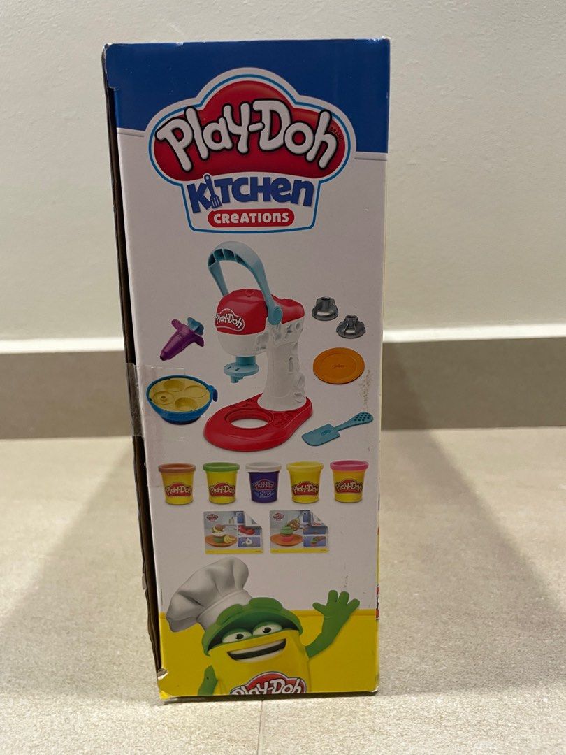 playdoh lunchtime creations