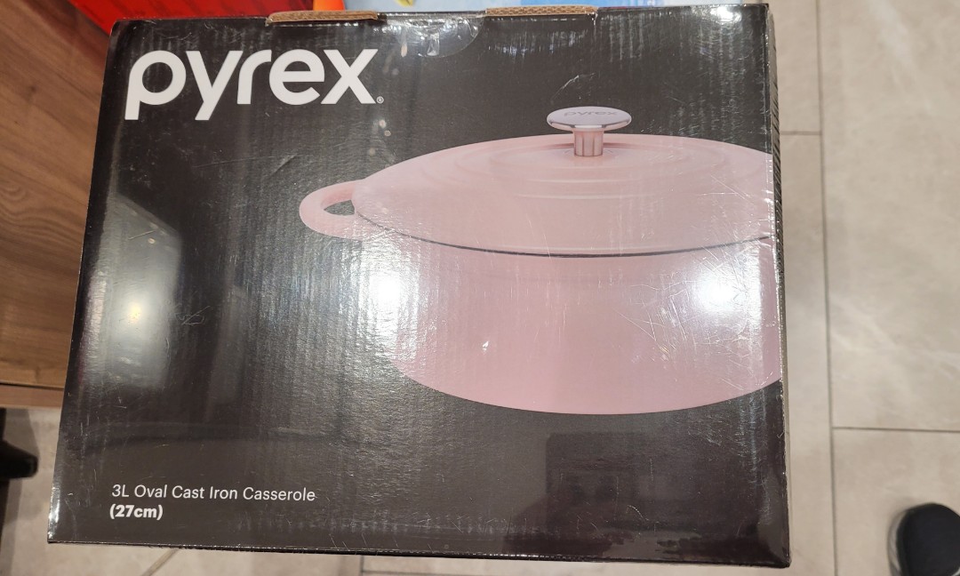 Pyrex 3L Oval Cast Iron Casserole - 27cm