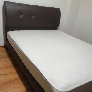 (Category: ) located in . Submitted by thelightpicks (Listing ID 1274072620, Image 1). Description: .
