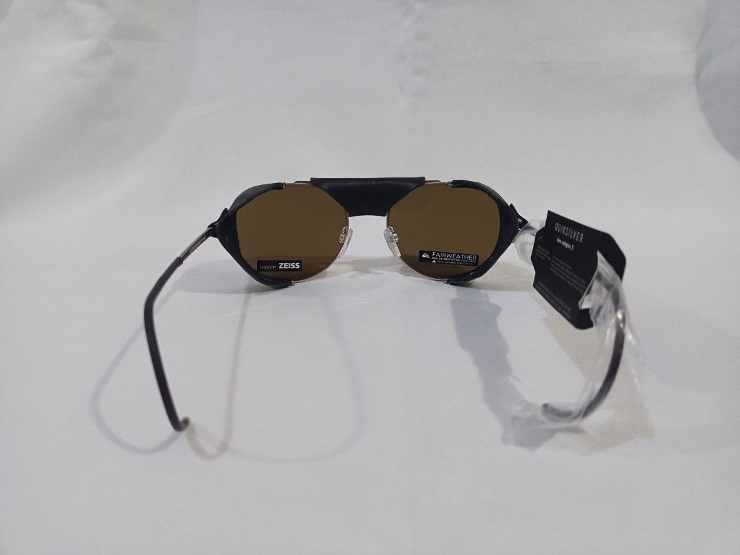 Quiksilver Fairweather Aviator sunglasses Unisex, Accessories, Fashion, on Sunglasses & Men\'s Watches Carousell & Eyewear