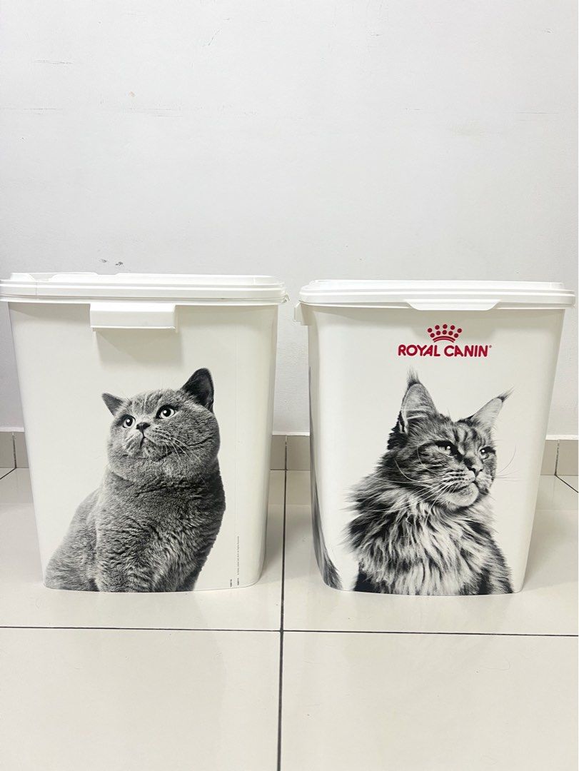 Royal canin container best sale