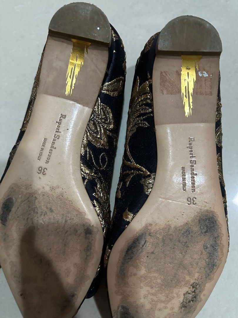 Rupert sanderson aga flats online