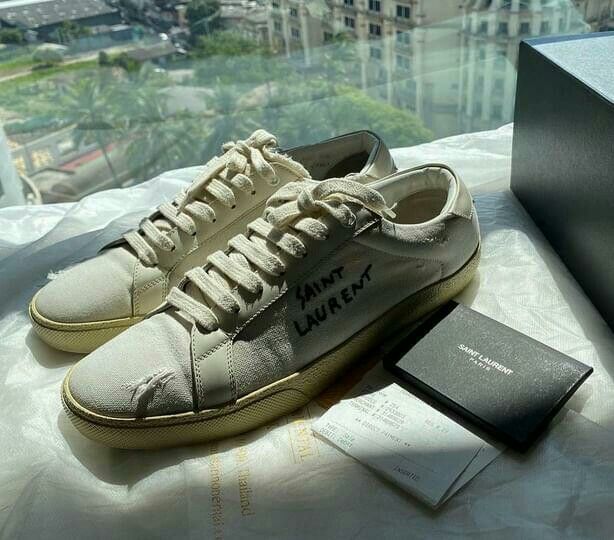 Saint laurent sneakers distressed sale