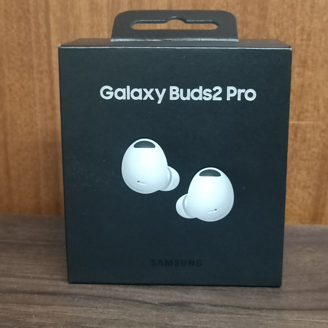 Samsung Galaxy Buds2 Pro, 耳機及錄音音訊設備, 耳機在旋轉拍賣