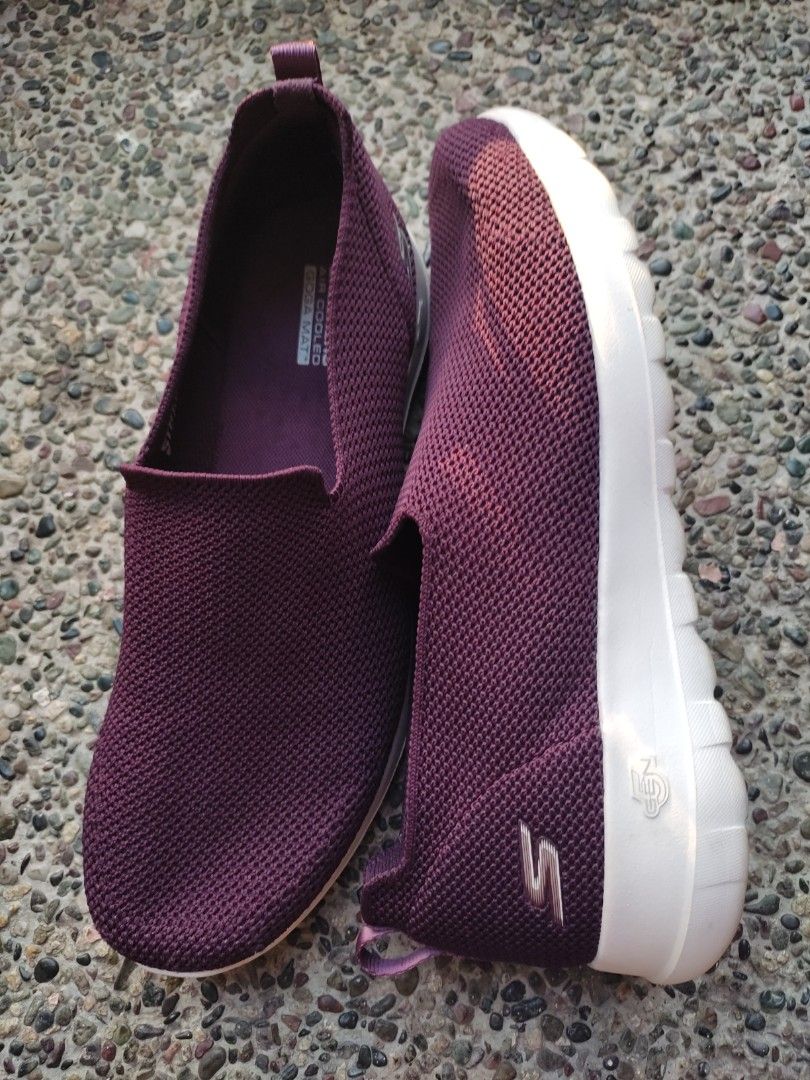 skechers air cooled goga mat womens