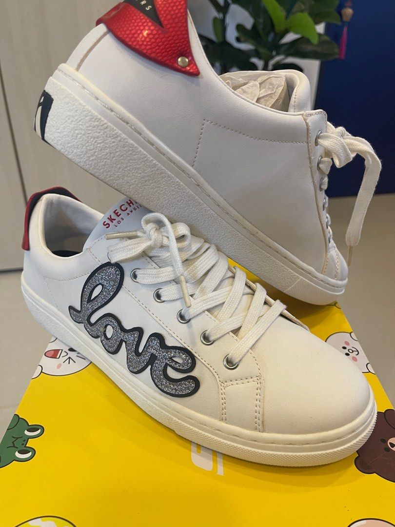 Skechers sneakers design 2025