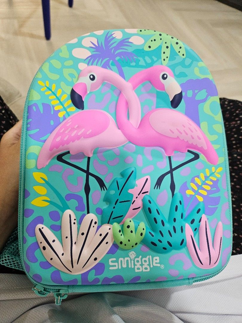 Smiggle flamingo deals bag