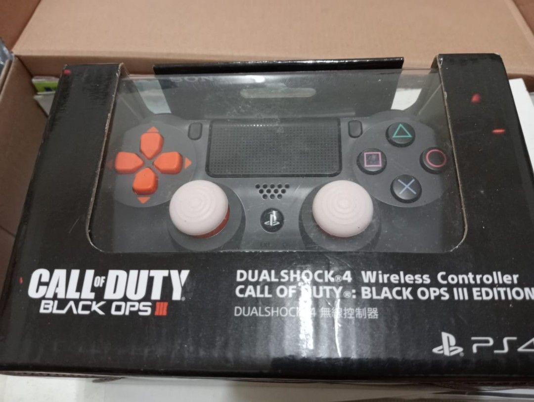Dualshock 4 store call of duty