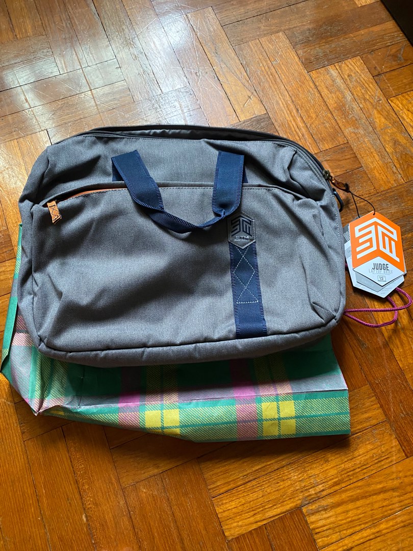 Stm judge messenger deals bag