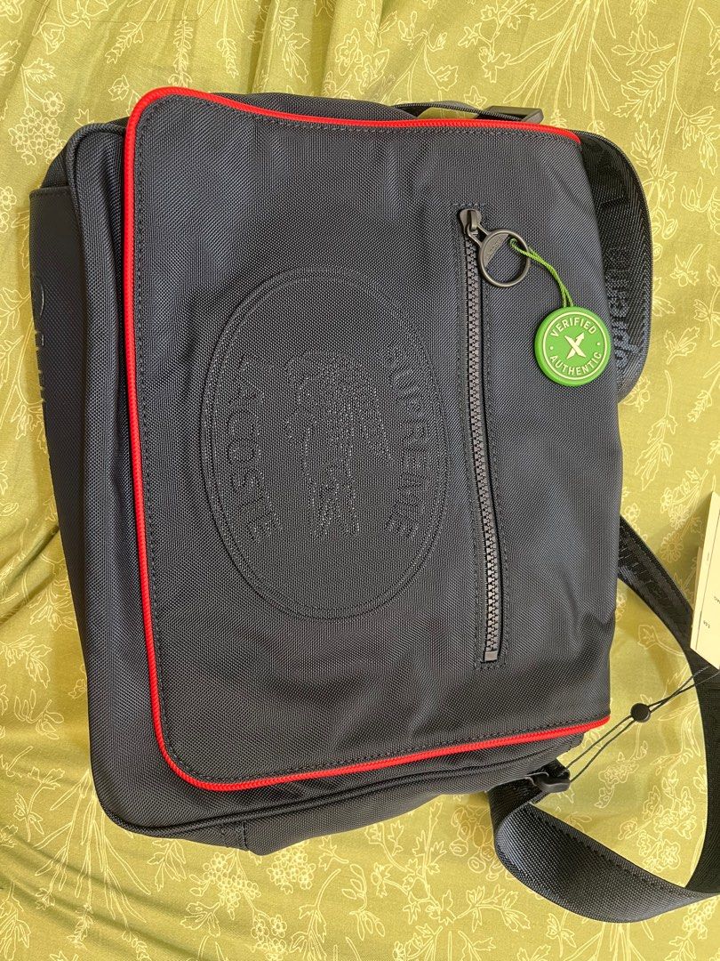 Lacoste supreme messenger bag store