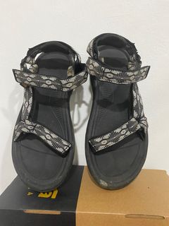 (Category: ) located in . Submitted by preloved.menarik (Listing ID 1274079302, Image 1). Description: .