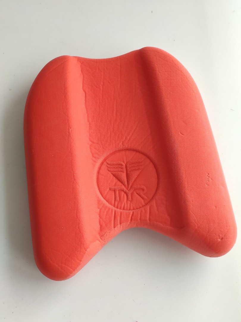 TYR pull kick board (float), Sports Equipment, Sports & Games, Water