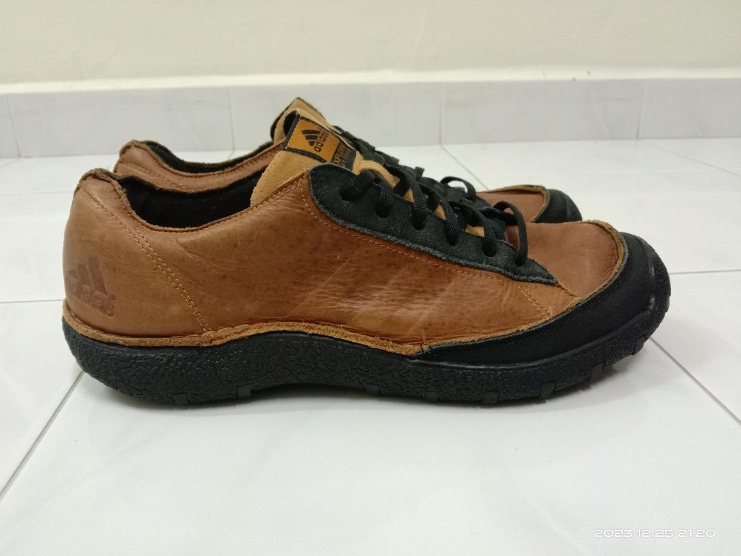 UK9.5 Adidas Explore Outdoor Shoe Men s Fashion Footwear
