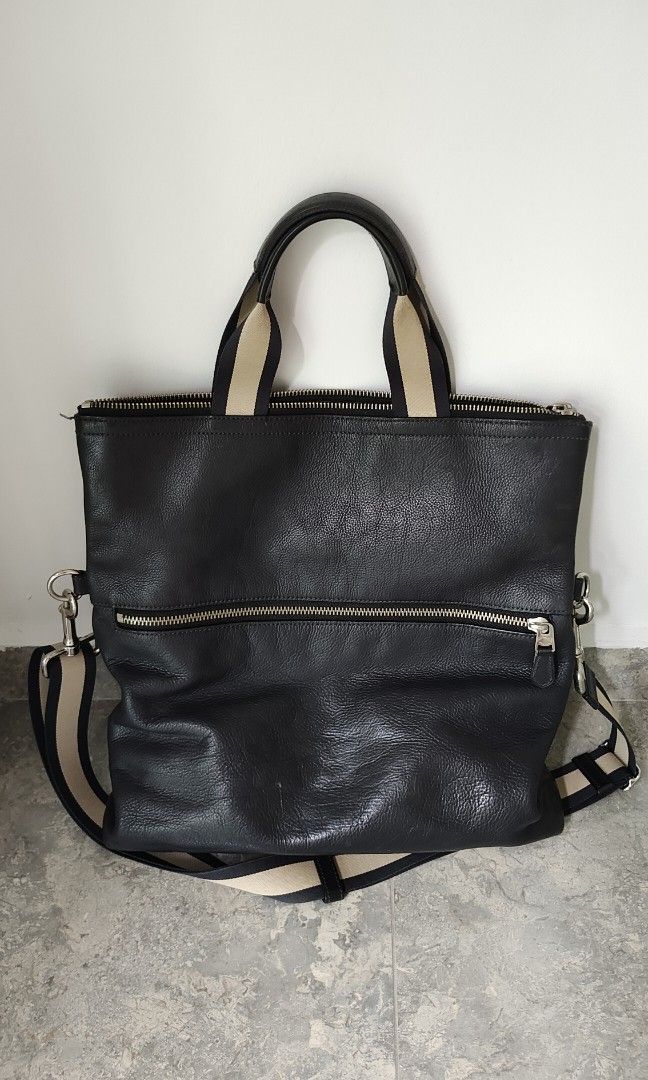 Used coach online tote bags