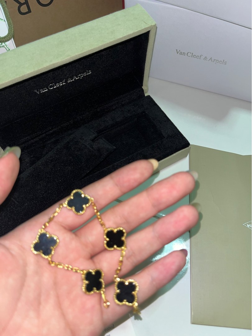 vca van cleef 5 motif bracelet onyx 18k gold vermeil, Women's Fashion ...